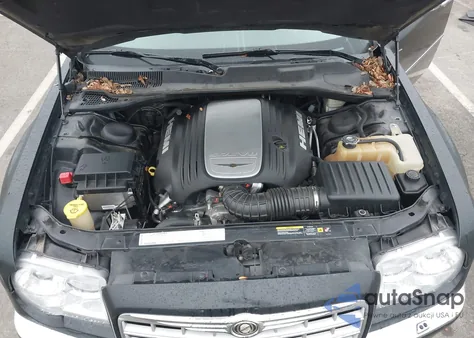 2005 Chrysler 300C z USA, uszkodzony, nr VIN 2C3AA63H45H505021